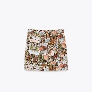 BNWT Zara Velvet Skirt Multicolor